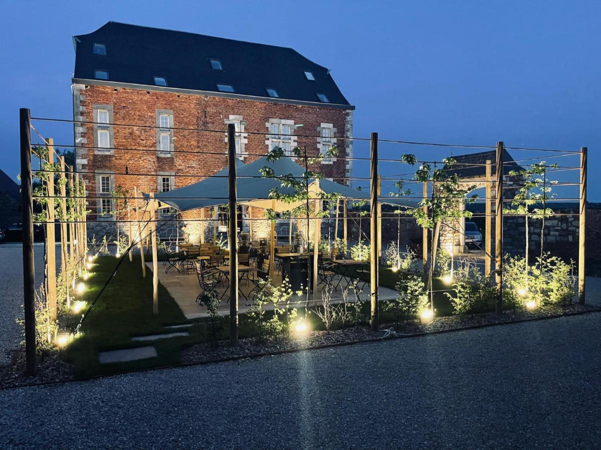 Domaine Sur Les Sarts Hotel Ohey Exterior photo