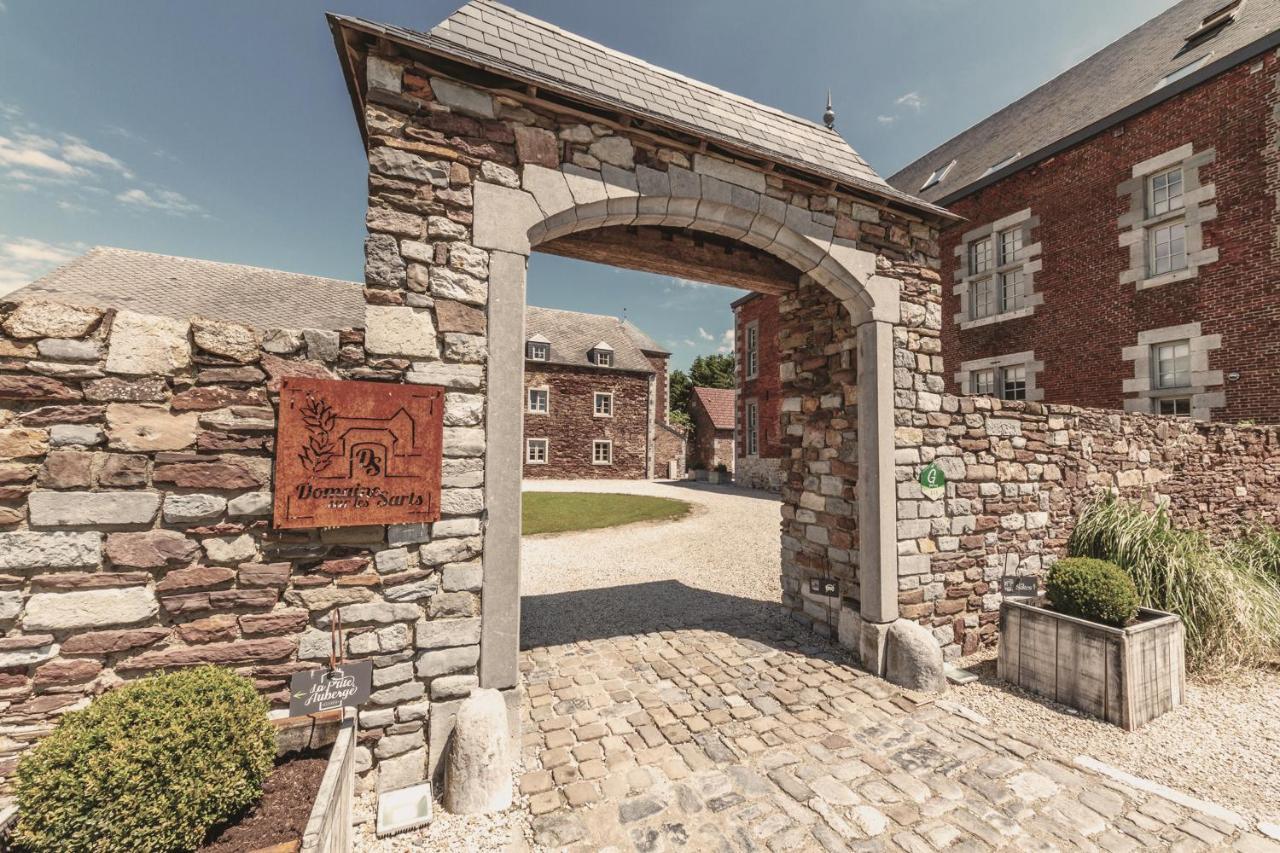 Domaine Sur Les Sarts Hotel Ohey Exterior photo